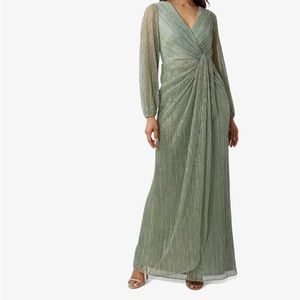 Adrianna Papell Dress. Size 4. Fits like a 4-6.